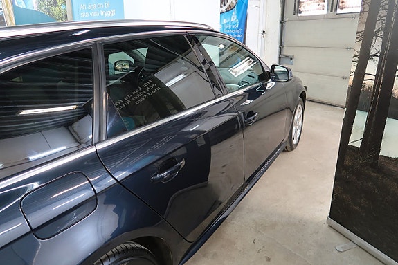 Audi A4 7 of 19