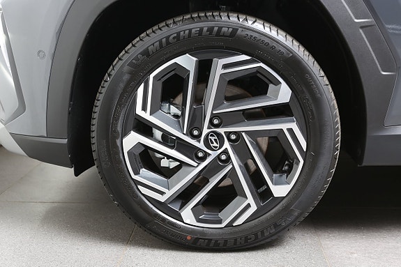 Hyundai Tucson 6 of 22