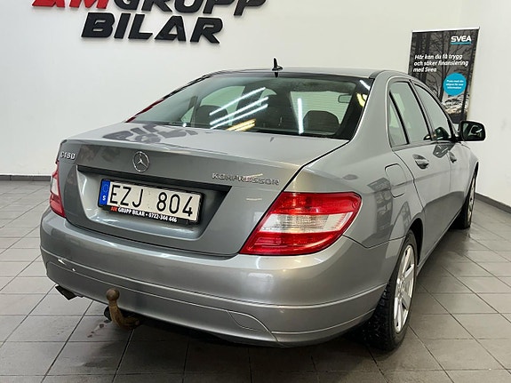Mercedes-Benz C180 8 of 19