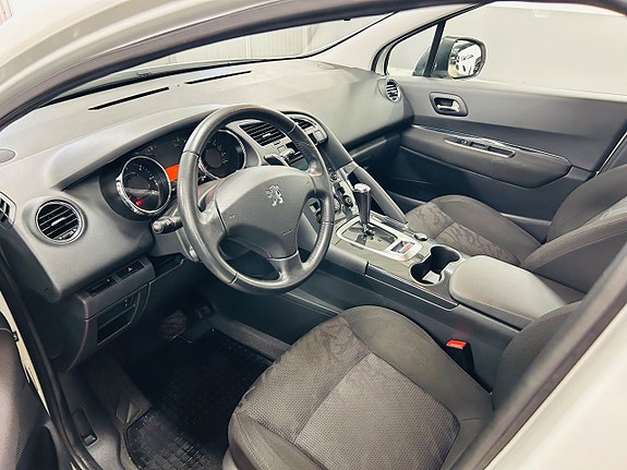 Peugeot 3008 9 of 13