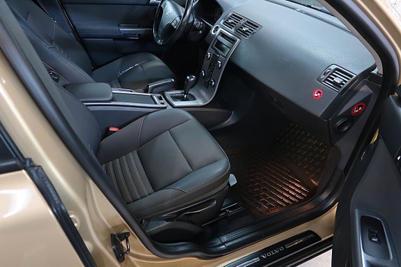 Volvo V50 10 of 16