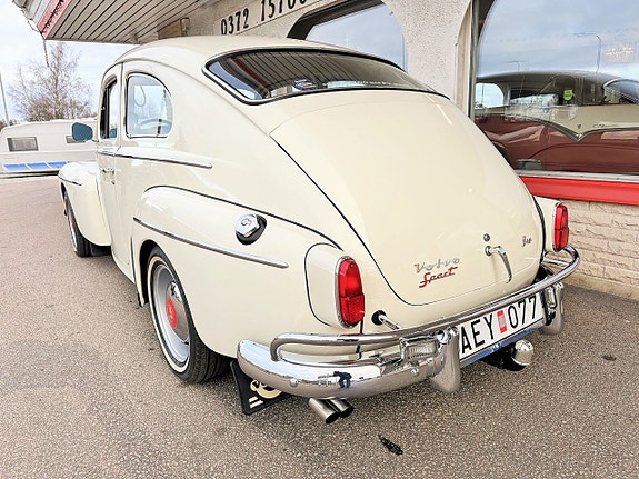 Volvo PV 3 of 15