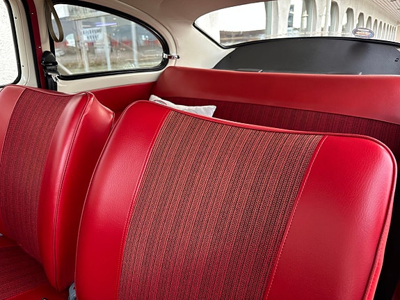 Volvo PV 13 of 15