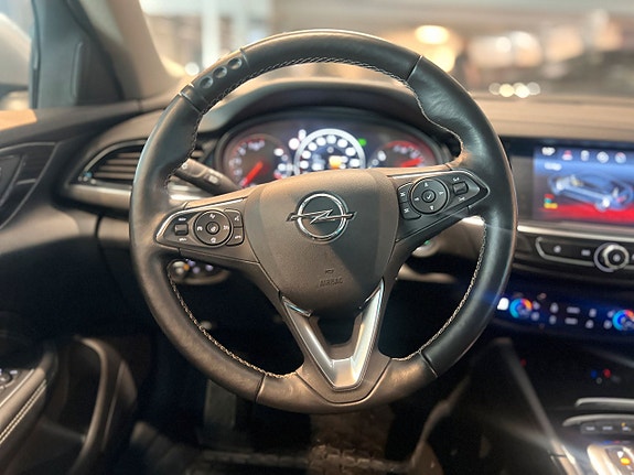 Opel Insignia Country Tourer 11 of 17