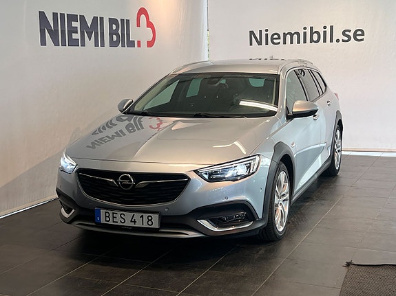 Opel Insignia Country Tourer 17 of 17