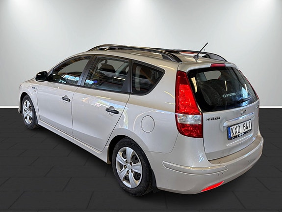 Hyundai i30 7 of 18