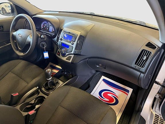 Hyundai i30 17 of 18