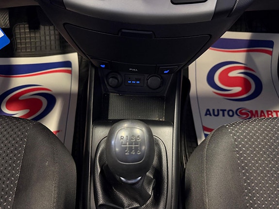Hyundai i30 14 of 18