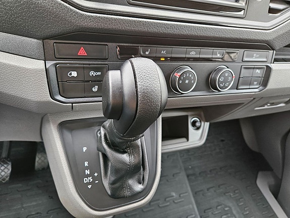 Volkswagen Crafter 35 10 of 13