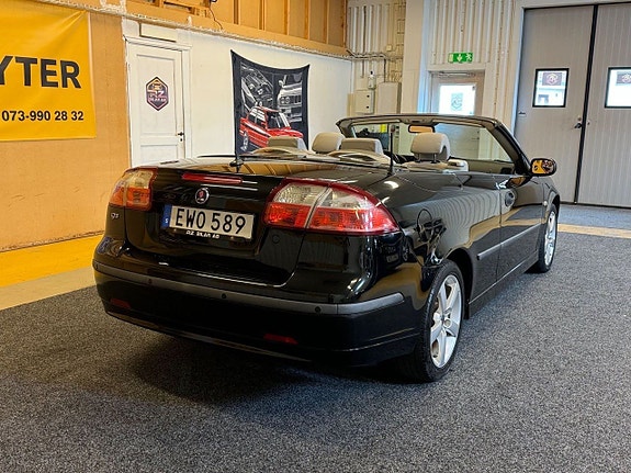 Saab 9-3 8 of 16