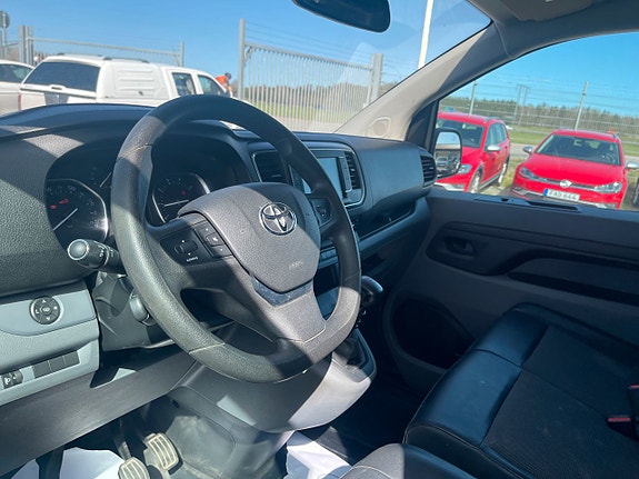 Toyota Proace 13 of 18
