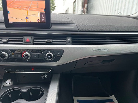 Audi A4 16 of 17