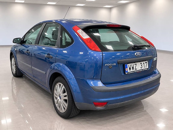Ford Focus 5 of 6