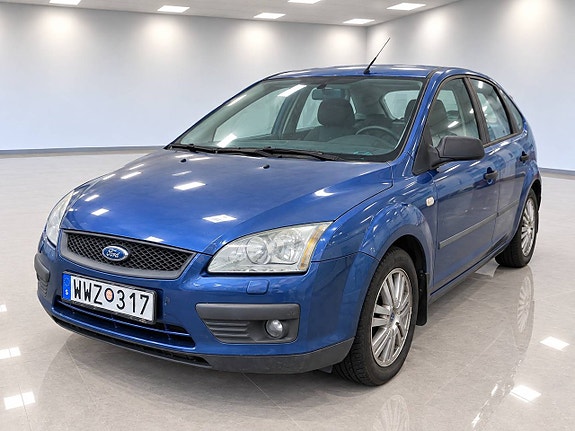 Ford Focus 3 of 6