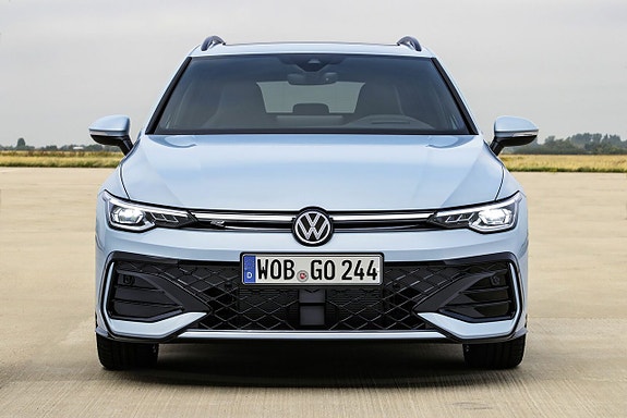 Volkswagen Golf I 2 of 9