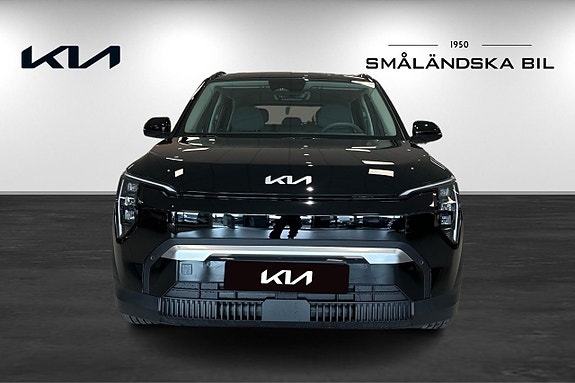 Kia EV3 2 of 5