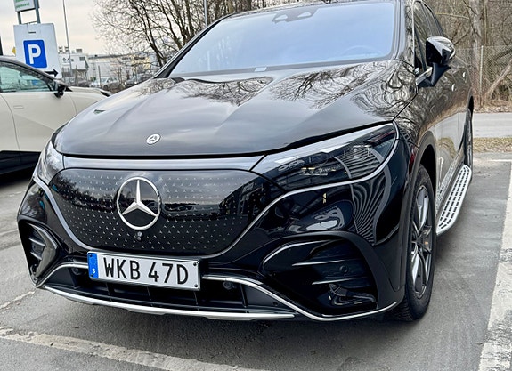 Mercedes-Benz EQE500 8 of 18