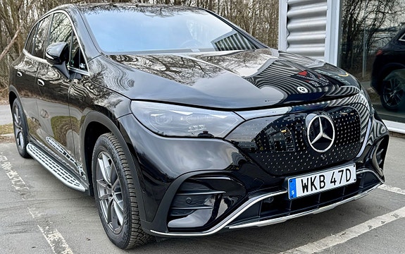 Mercedes-Benz EQE500 3 of 18