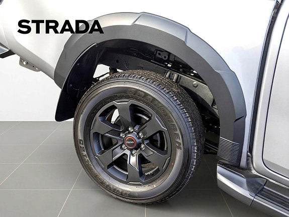 Isuzu D-max 10 of 17