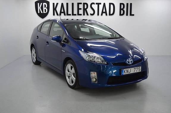 Toyota Prius 2 of 27