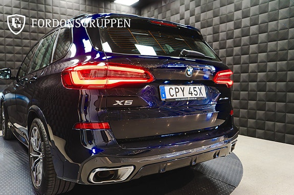 BMW X5 8 of 27
