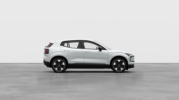 Volvo EX30 16 of 30