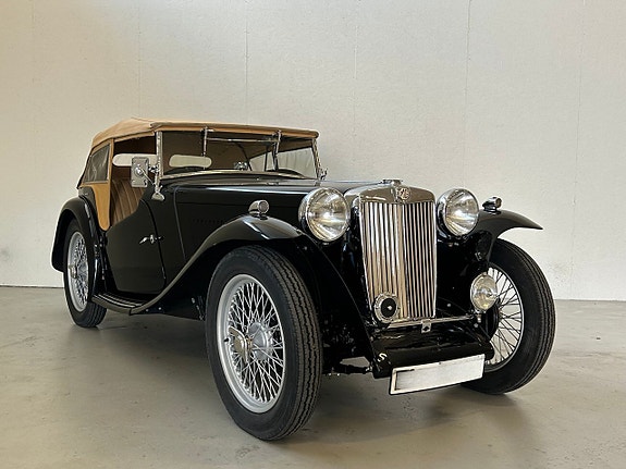 MG T-Type 3 of 5