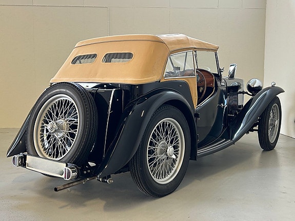 MG T-Type 11 of 18