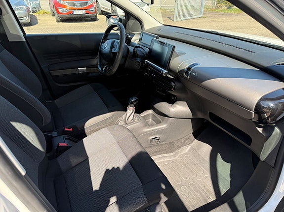 Citroen C4 Cactus 5 of 7