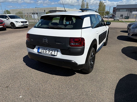 Citroen C4 Cactus 2 of 7