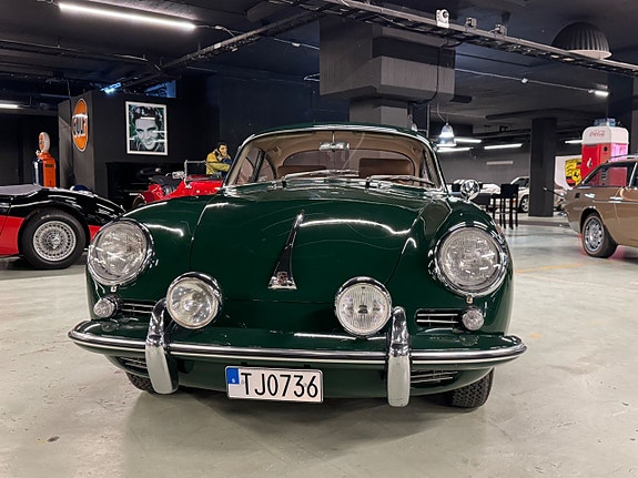 Porsche 356 4 of 5