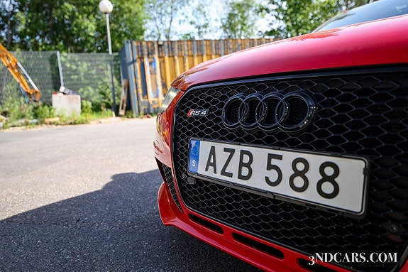 Audi RS4 29 of 29