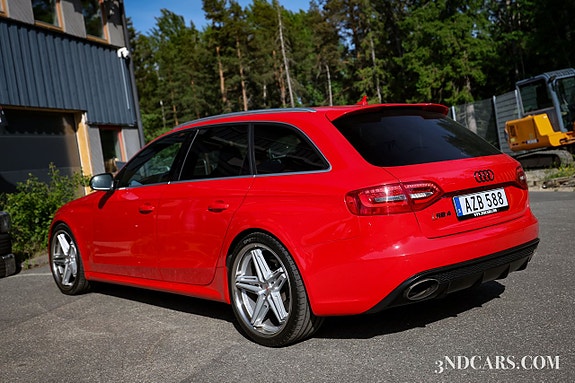 Audi RS4 28 of 29