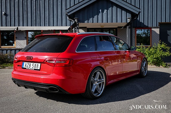 Audi RS4 7 of 29