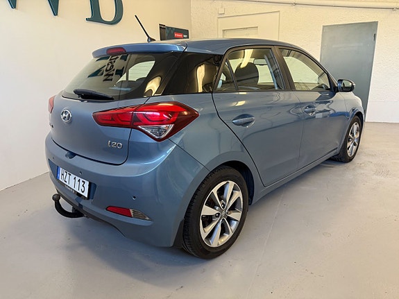 Hyundai i20 4 of 5