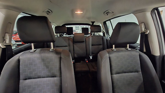 Mazda 5 13 of 18