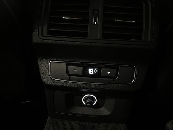 Audi Q5 12 of 16