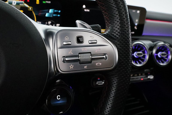 Mercedes-Benz CLA35 19 of 28