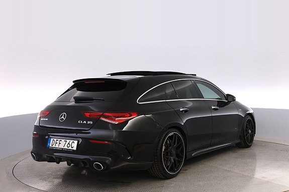 Mercedes-Benz CLA35 4 of 28