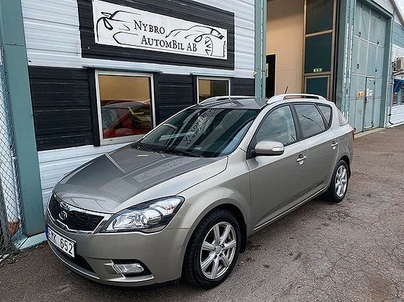 Kia Ceed 9 of 12