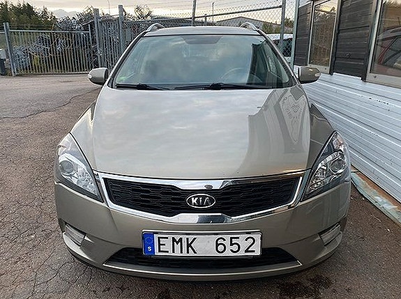 Kia Ceed 5 of 5