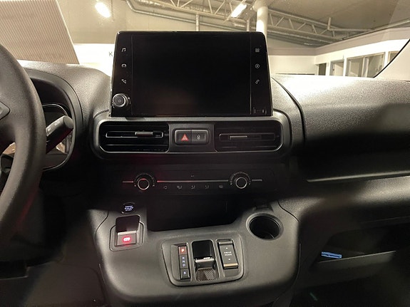 Opel Combo-e 11 of 15