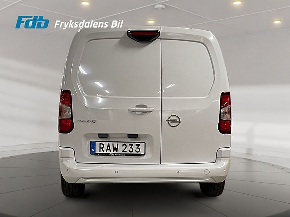 Opel Combo-e 4 of 5
