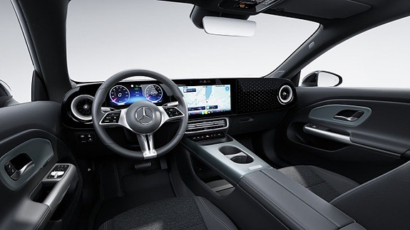 Mercedes-Benz CLA250+ 11 of 18