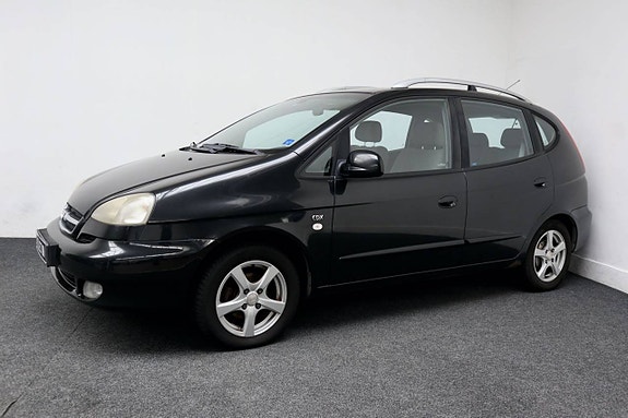 Chevrolet Tacuma 2 of 5
