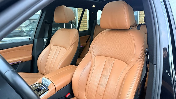 BMW X5 11 of 30