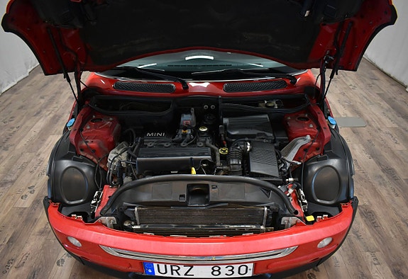MINI Cooper 10 of 19