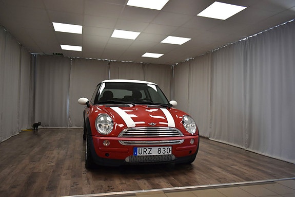 MINI Cooper 8 of 19