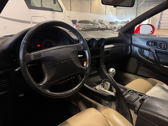 Mitsubishi 3000 GT 5 of 9