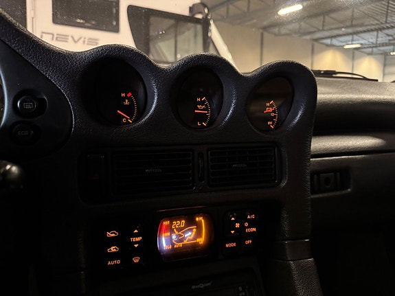 Mitsubishi 3000 GT 9 of 9